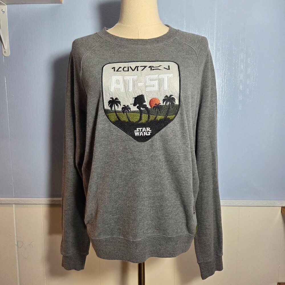 Star Wars Woman's Large Heathered Gray Imperial Patch Pullover Sweatshirt